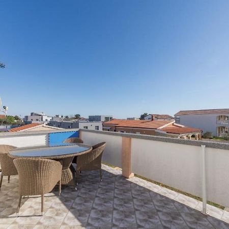 Aurum Luxury Apartments Vir Buitenkant foto