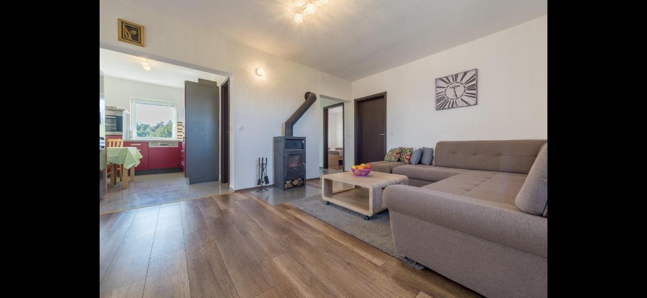 Aurum Luxury Apartments Vir Buitenkant foto
